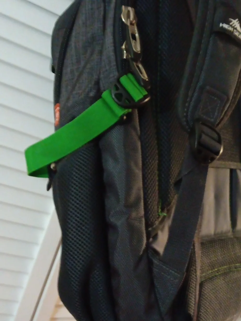 High Sierra Elite Men's Black & Green & Gray Backpack